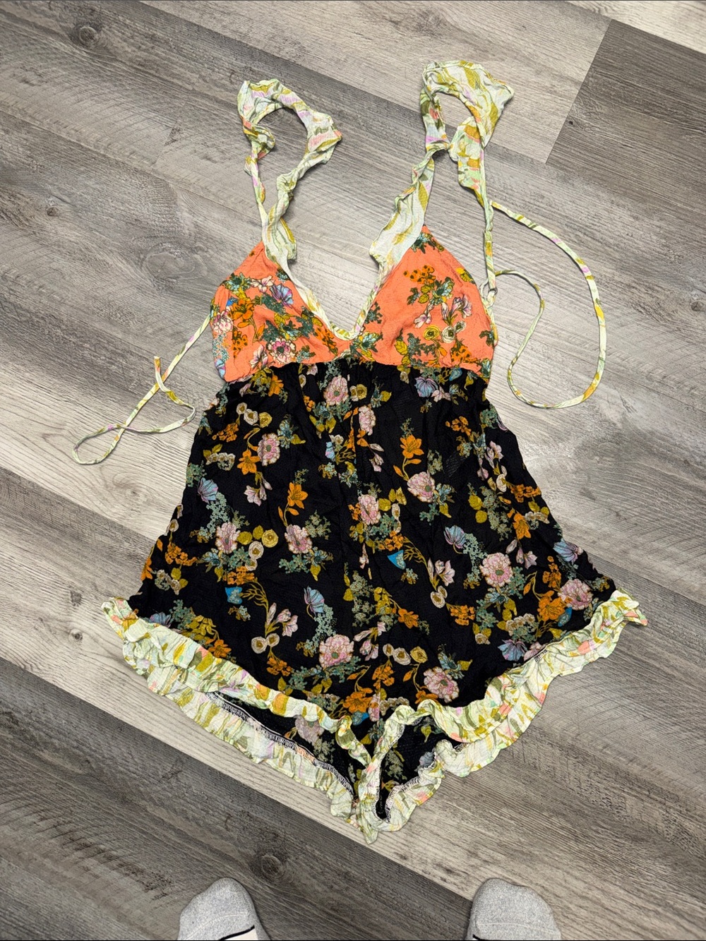 Anthropologie ruffled tank top romper - Picture 2 of 5